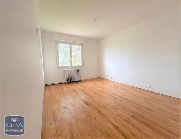 Maison à louer, 118m², Coutras