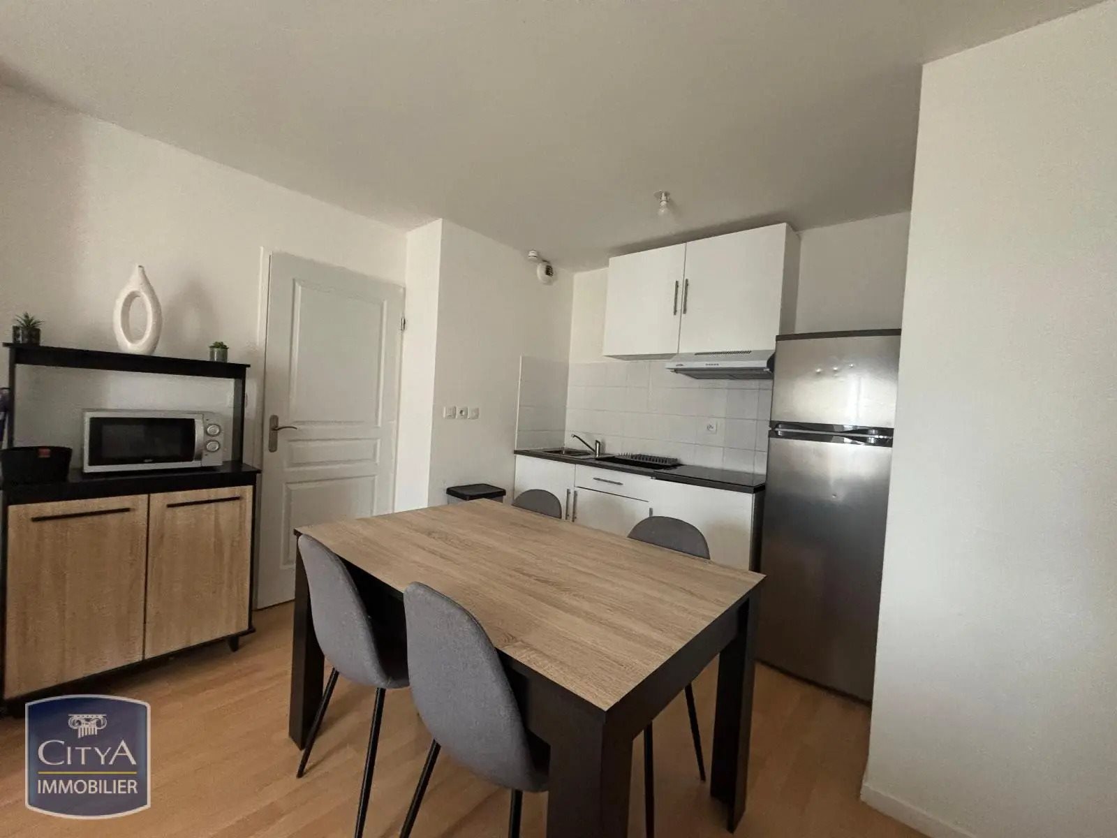 Appartement à louer, 45m², Beuvrages