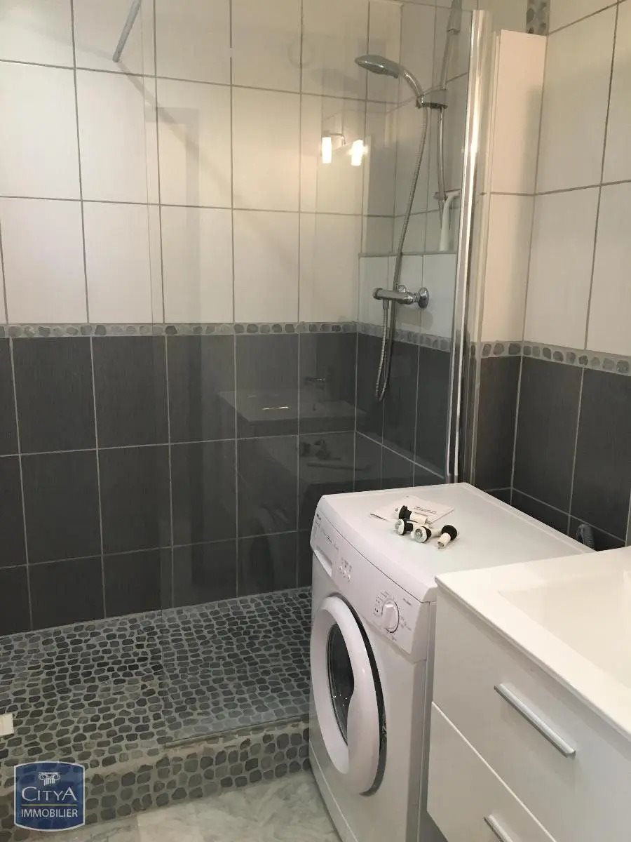 Appartement à louer, 45m², Saint-Etienne