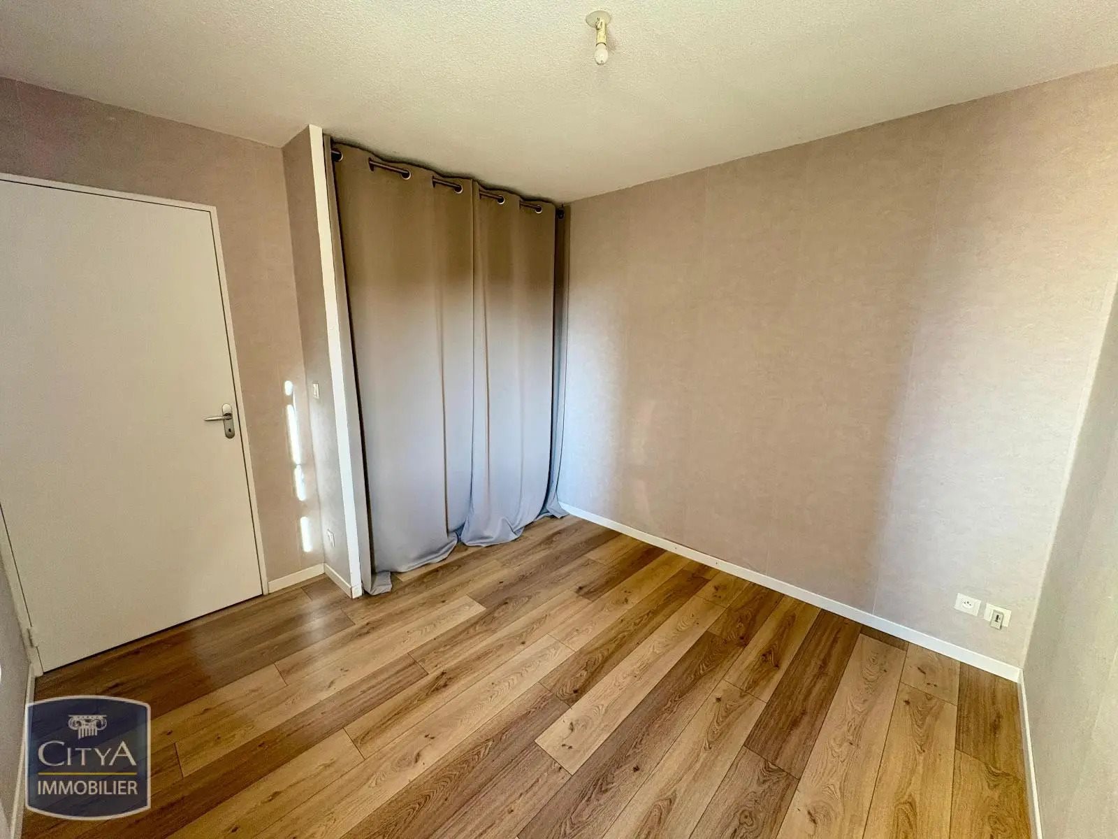 Appartement à louer, 54m², Thiers