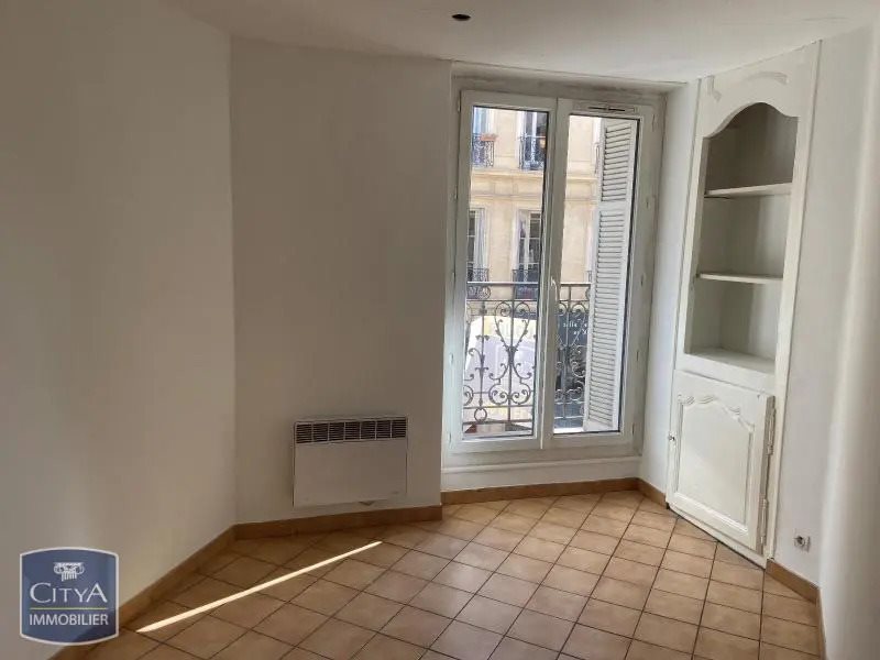Appartement à louer, 16m², Marseille 6ème