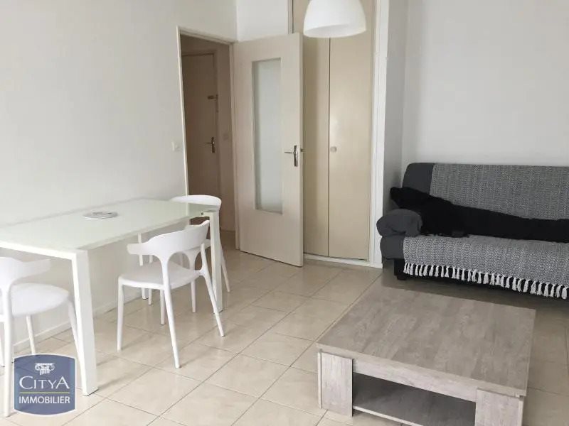 Appartement à louer, 26m², Mainvilliers