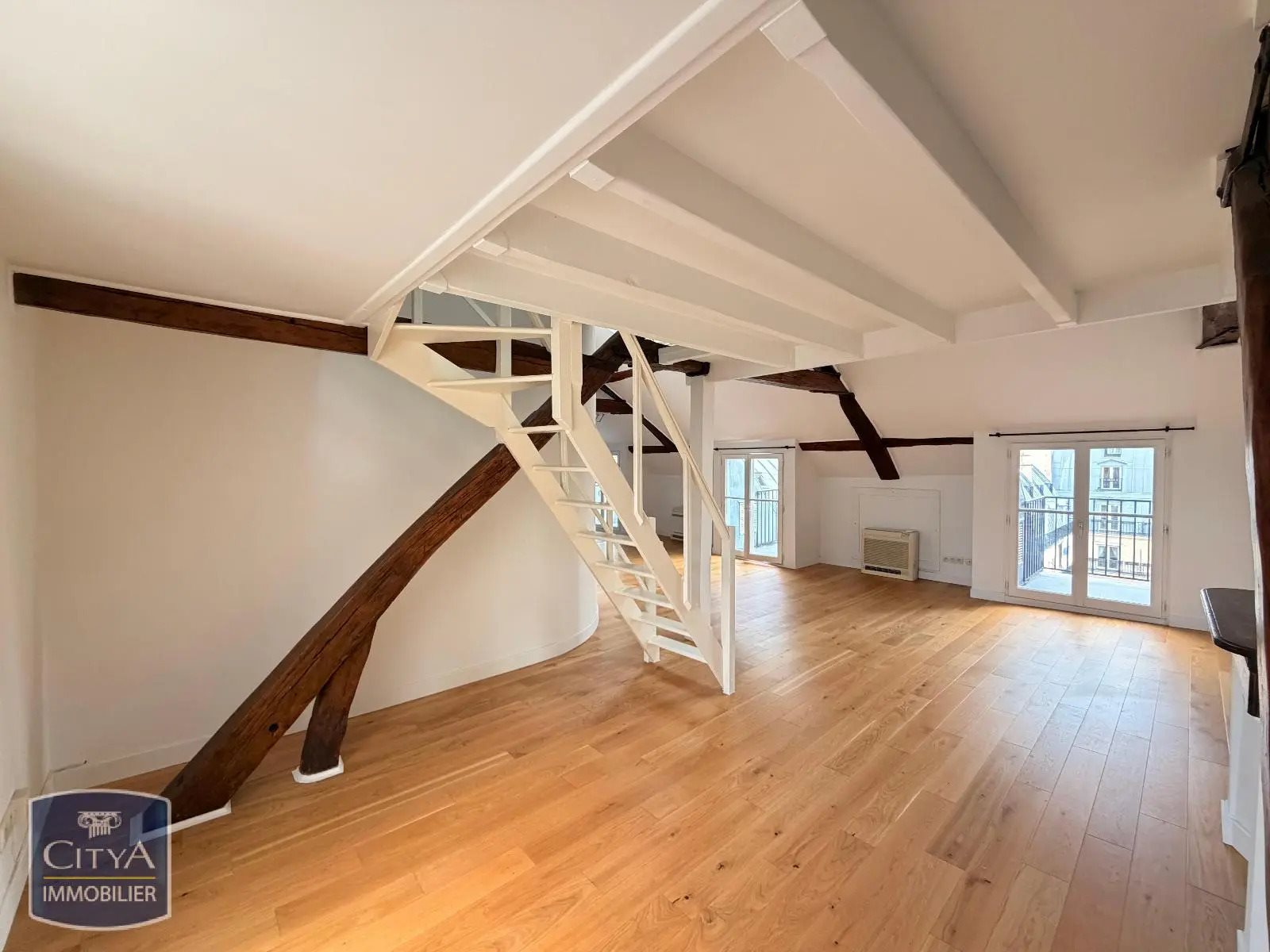 Appartement à louer, 62m², Paris 1er