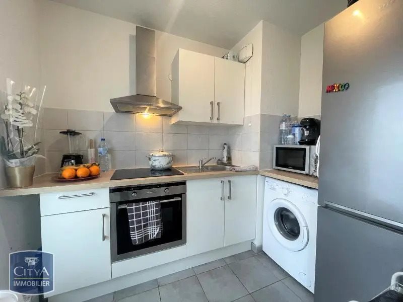 Appartement à louer, 42m², Châteaurenard