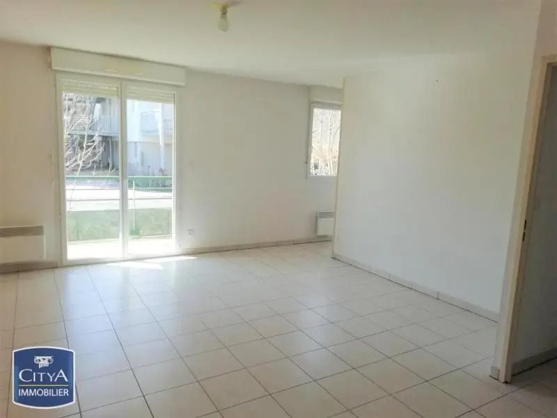 Appartement à louer, 54m², Auch