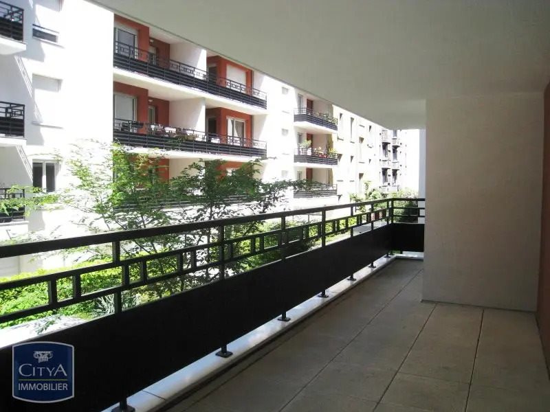 Appartement à louer, 41m², Saint-Etienne