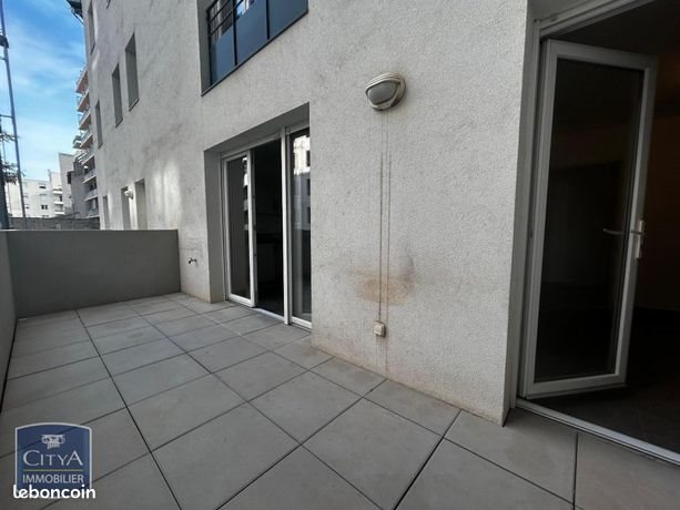 Appartement à louer, 43m², Marseille 5ème