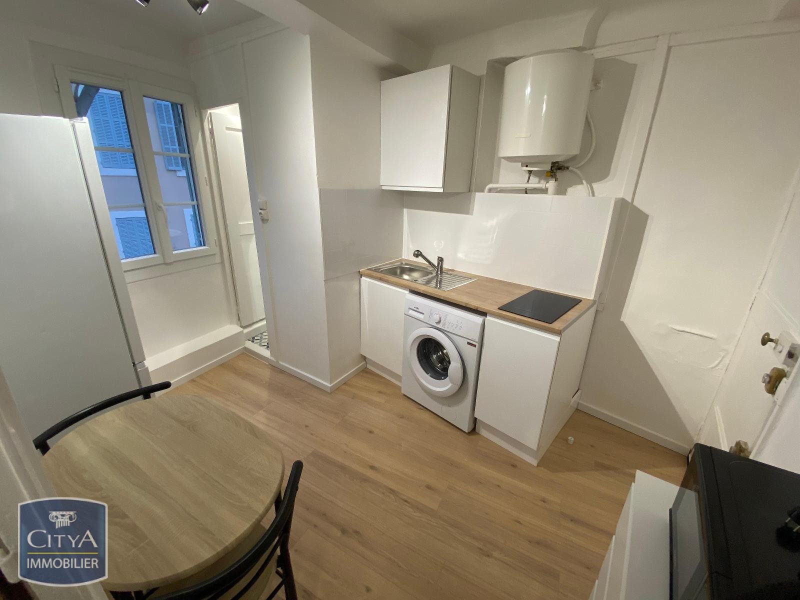 Appartement à louer, 21m², Toulon