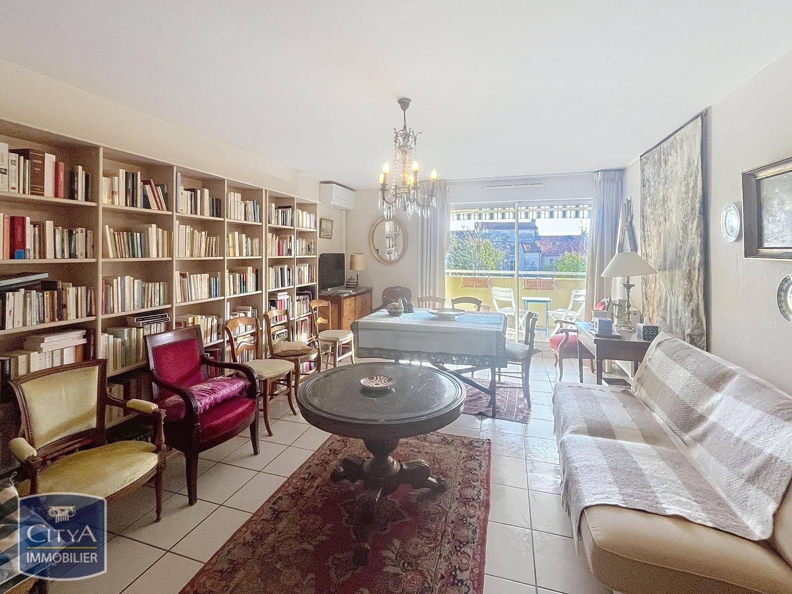 Appartement à vendre, 102m², Bordeaux