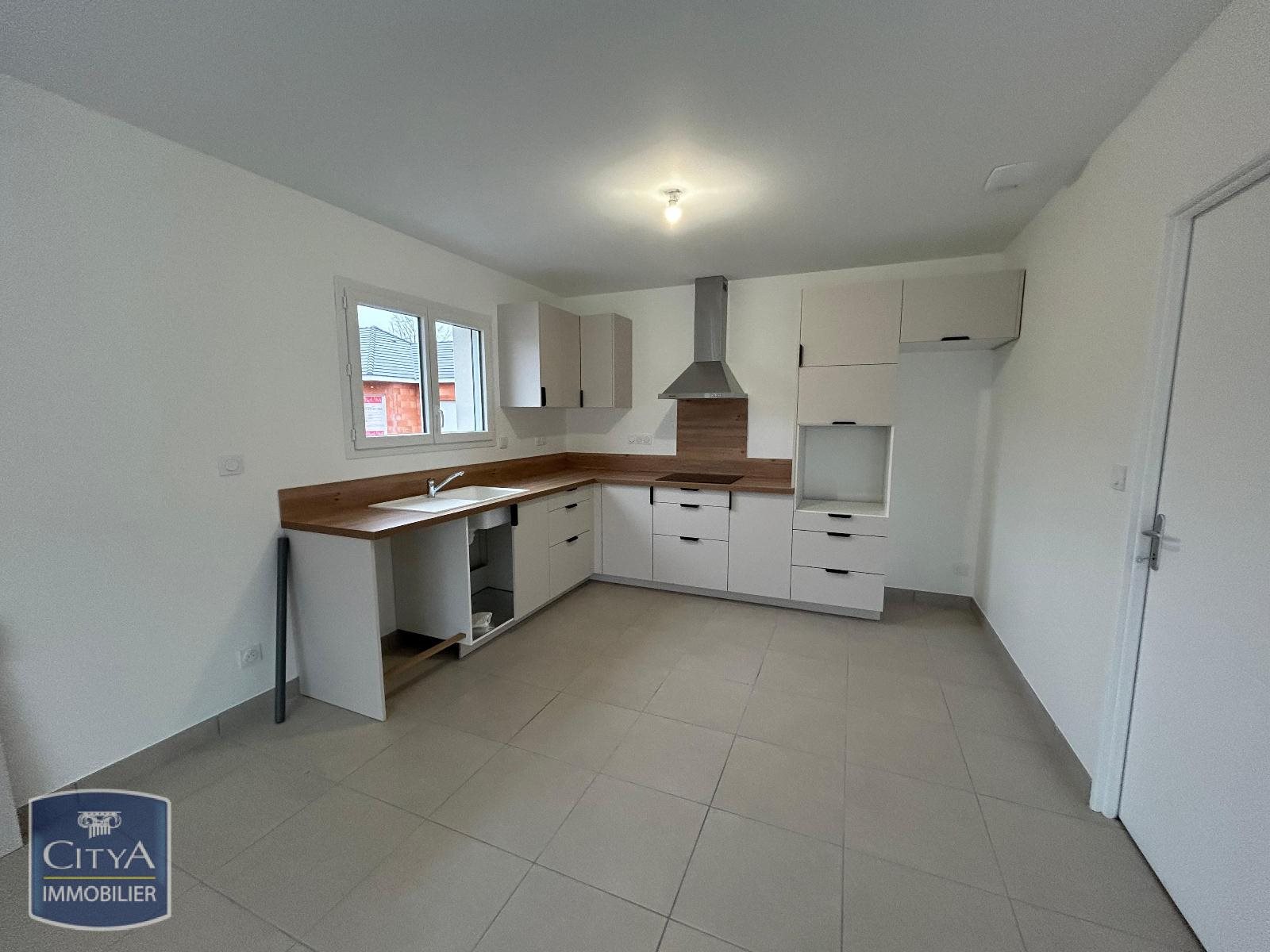 Maison à louer, 88m², Lons