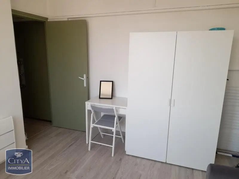 Appartement à louer, 25m², Toulon