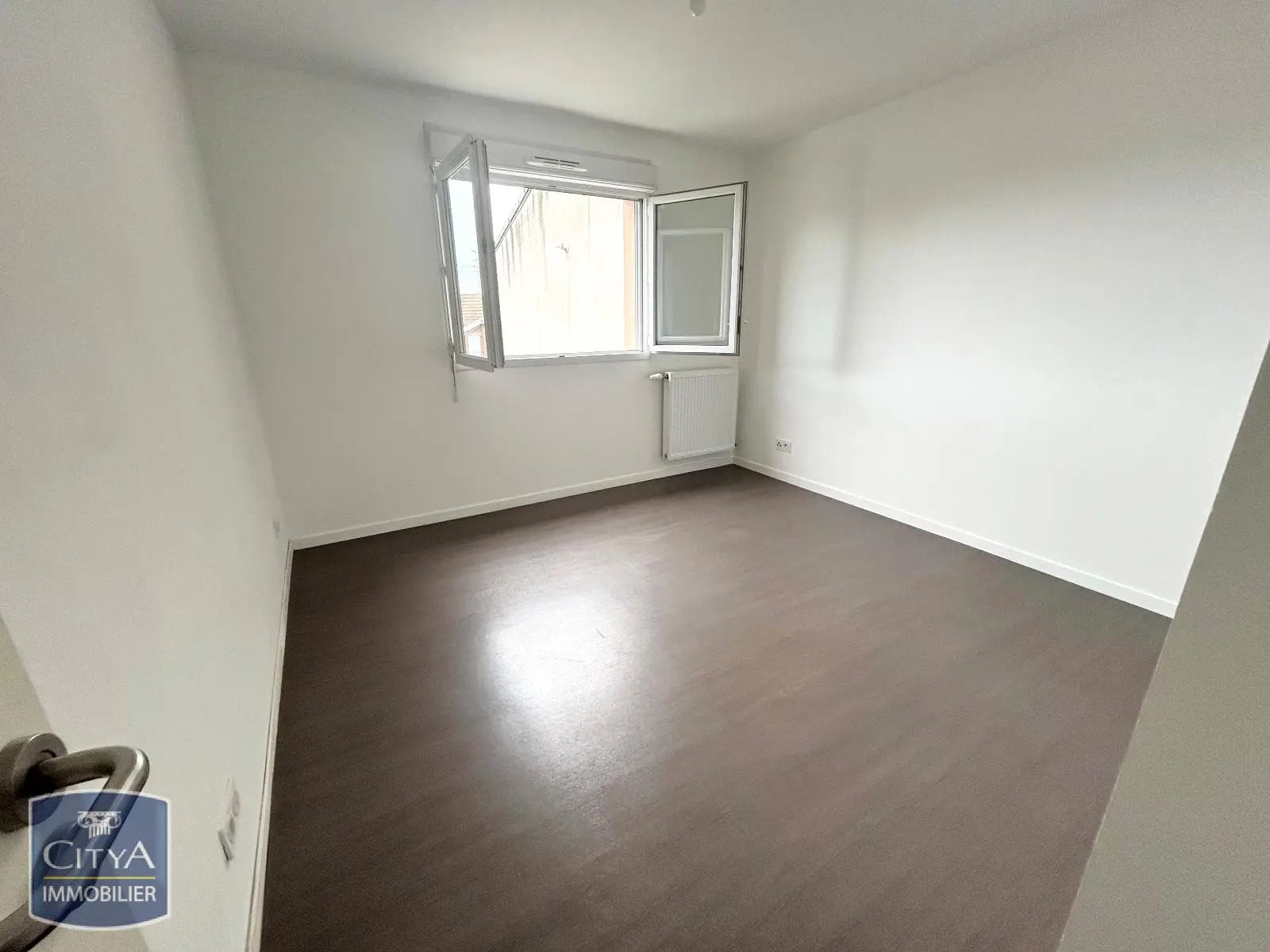 Appartement à louer, 45m², Denain