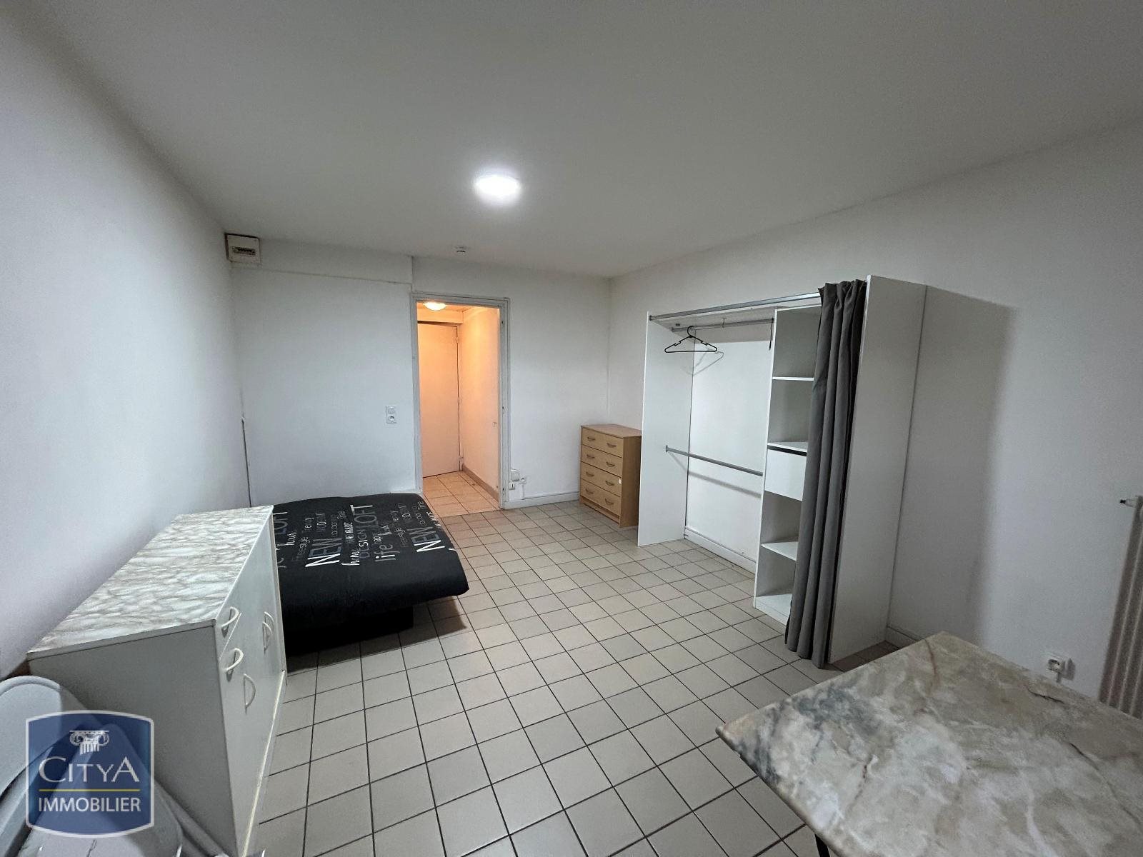 Appartement à louer, 23m², Thiers
