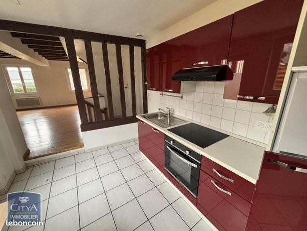 Maison à louer, 70m², Néville