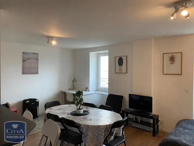 Appartement à louer, 33m², Roanne