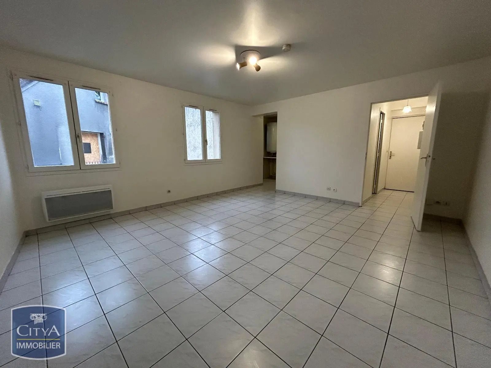 Appartement à louer, 33m², Linas