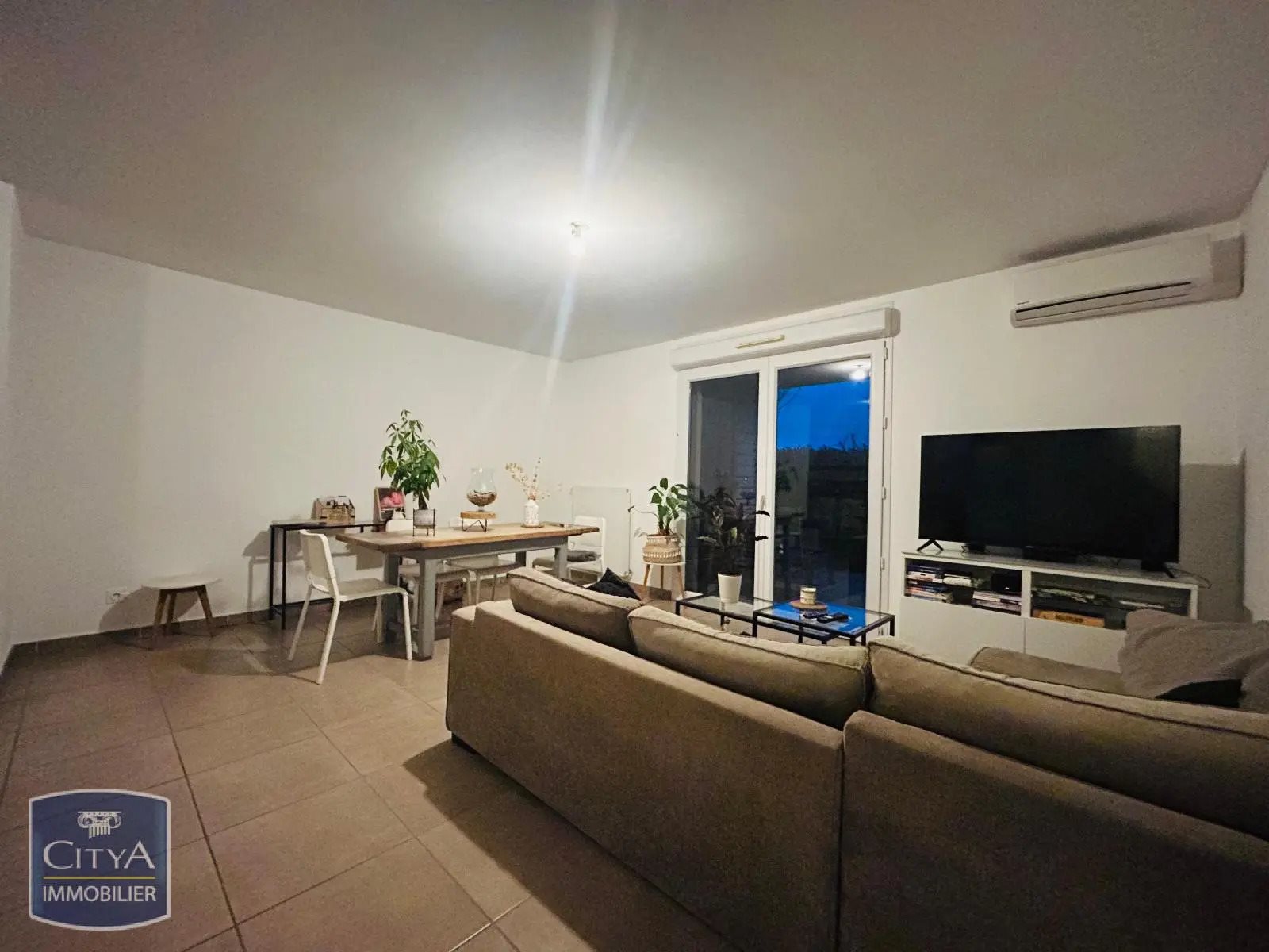Appartement à louer, 68m², Vedène