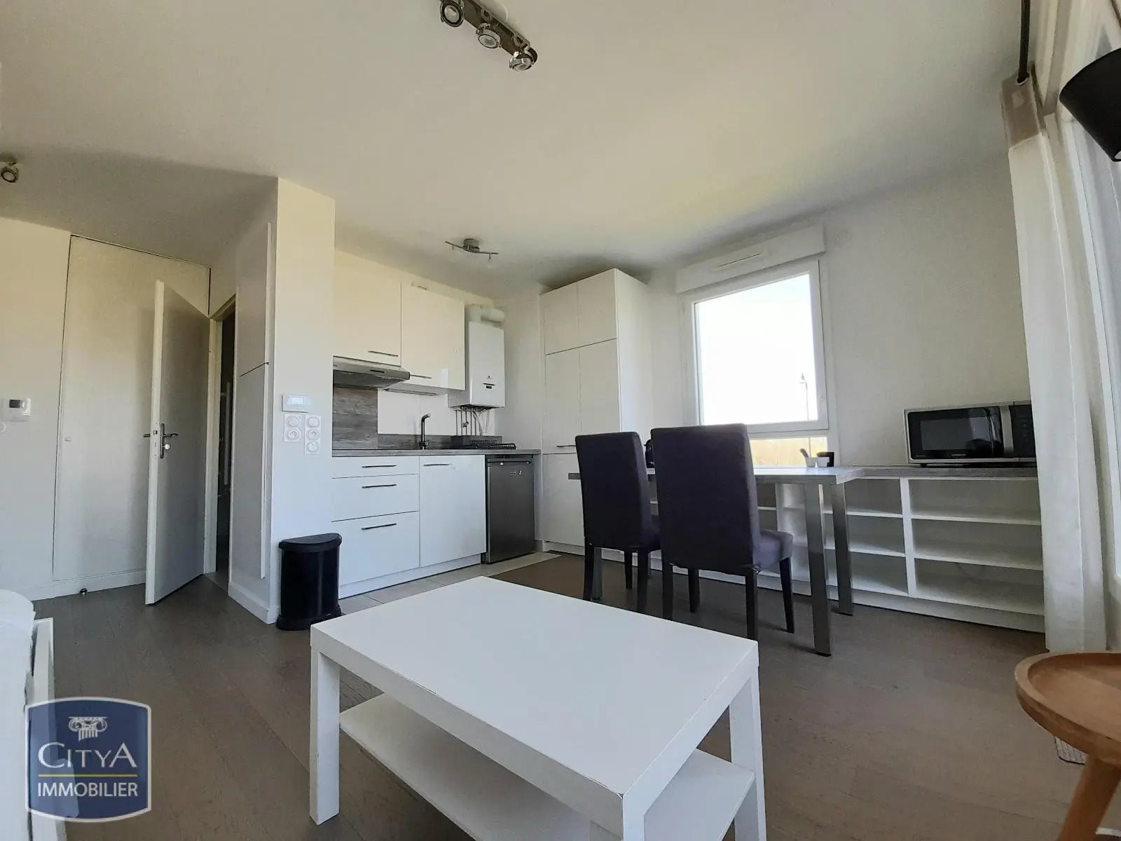Appartement à louer, 29m², Ferrières-en-Brie