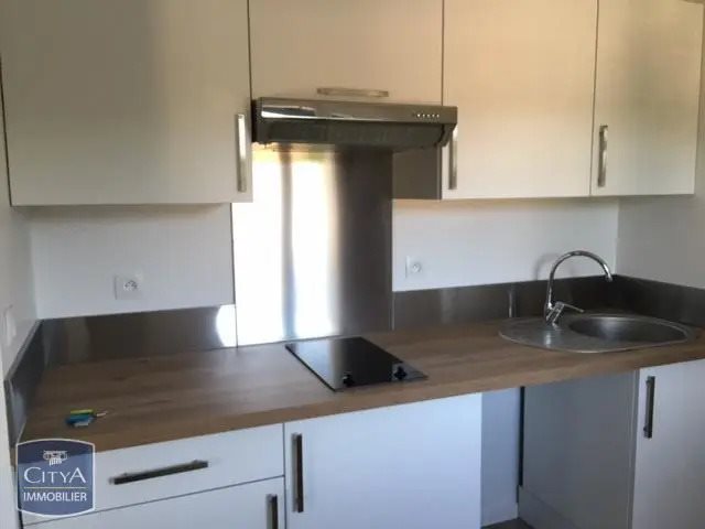 Appartement à louer, 28m², Egly