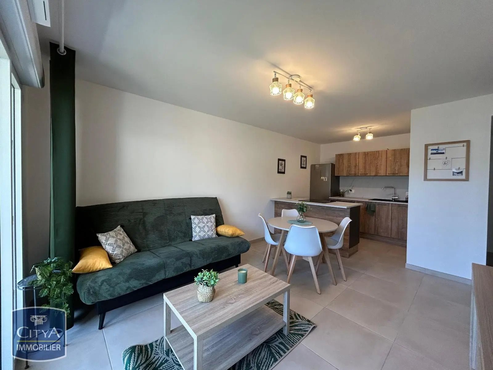 Appartement à louer, 43m², Trans-en-Provence