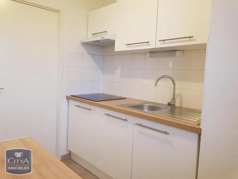 Appartement à louer, 48m², Milhaud