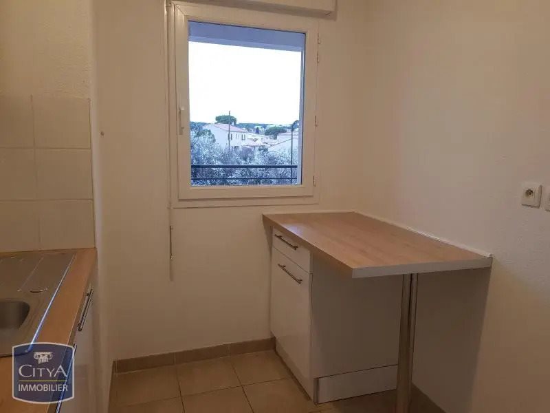 Appartement à louer, 48m², Milhaud