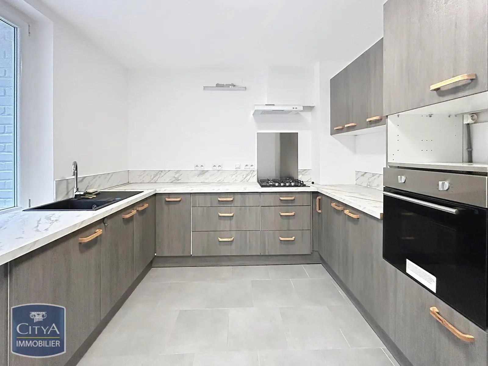 Appartement à louer, 116m², La Capelle