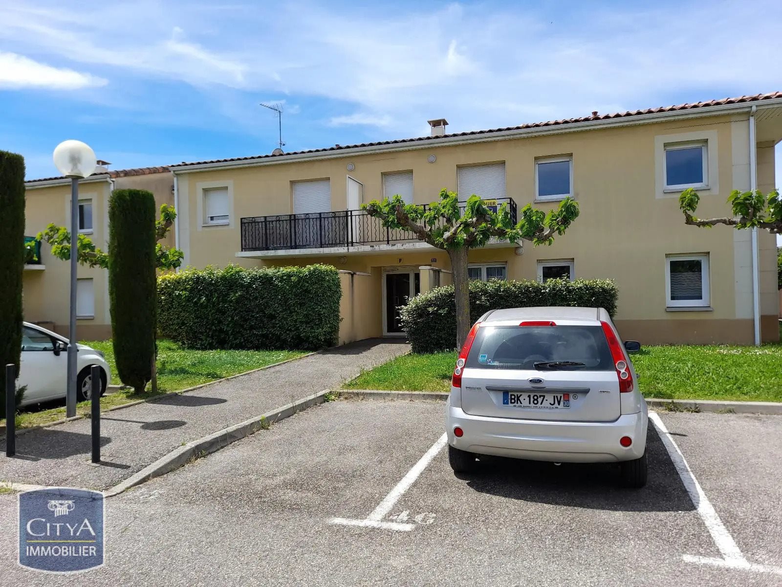 Appartement à louer, 71m², Pont-Saint-Esprit