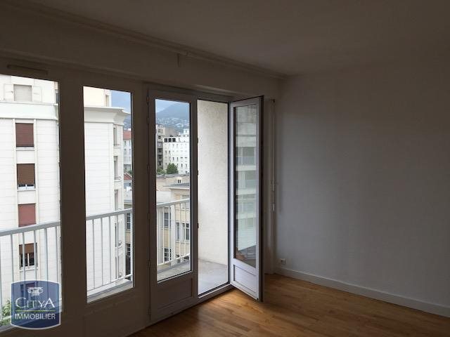 Appartement à louer, 39m², Clermont-Ferrand