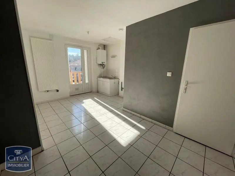 Appartement à louer, 37m², Le Chambon-Feugerolles
