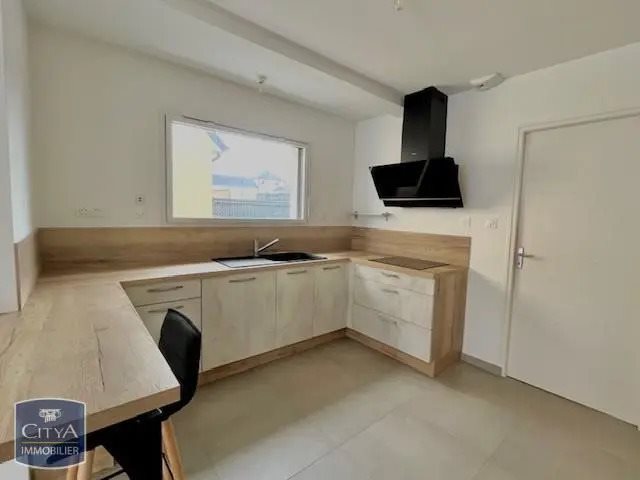 Maison à louer, 110m², Virandeville