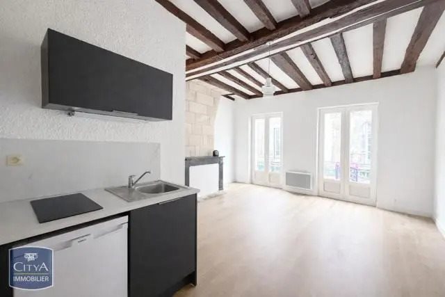 Appartement à louer, 27m², Tours