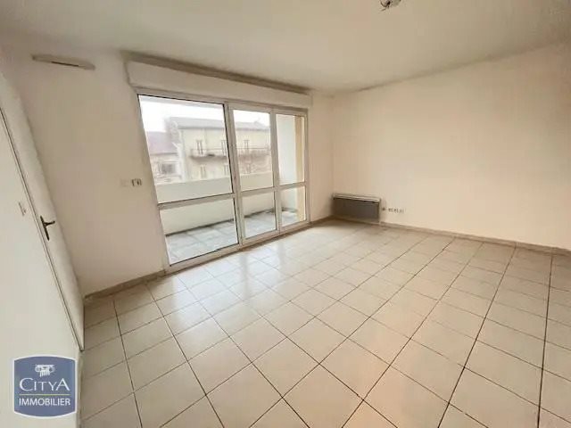 Appartement à louer, 38m², Nîmes