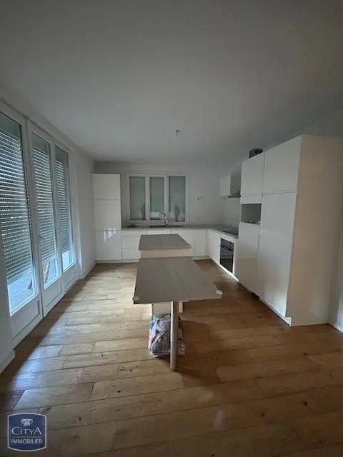 Appartement à louer, 128m², Brié-et-Angonnes