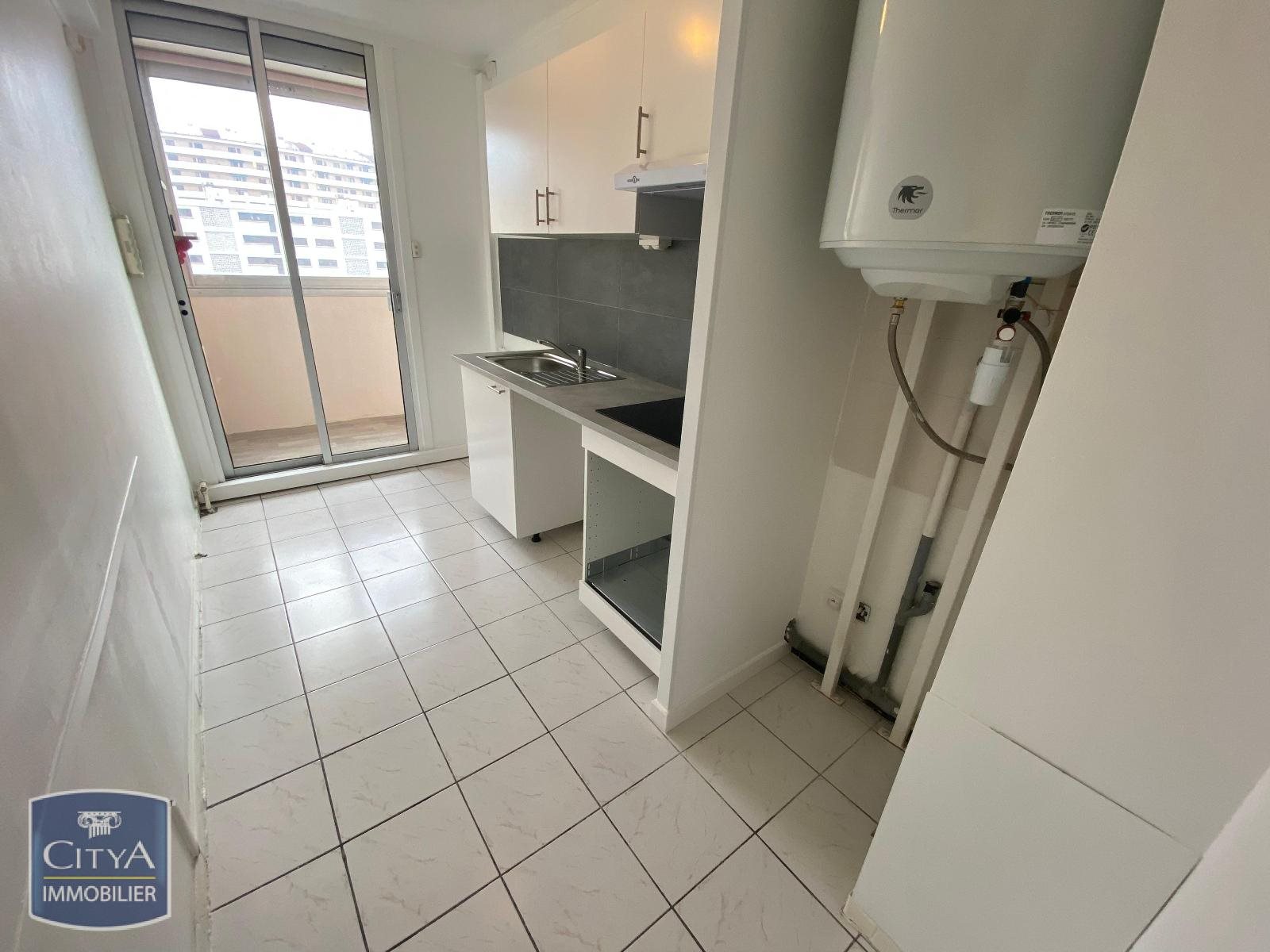 Appartement à louer, 49m², Toulon
