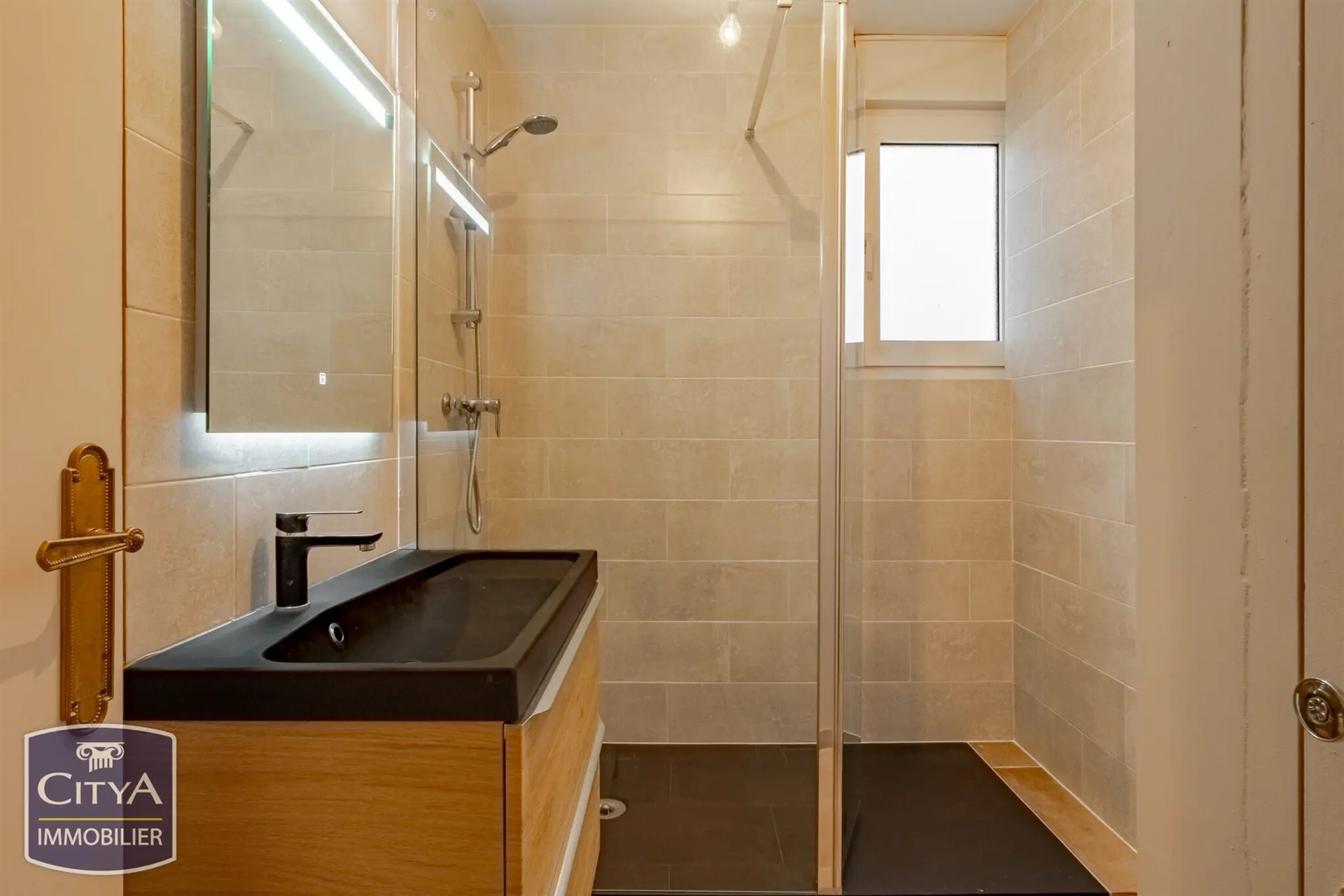 Appartement à vendre, 55m², Tours