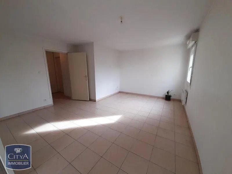 Appartement à louer, 60m², Boé