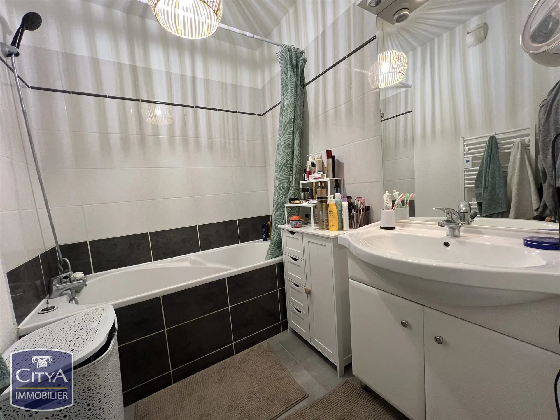 Appartement à vendre, 73m², Châteaurenard