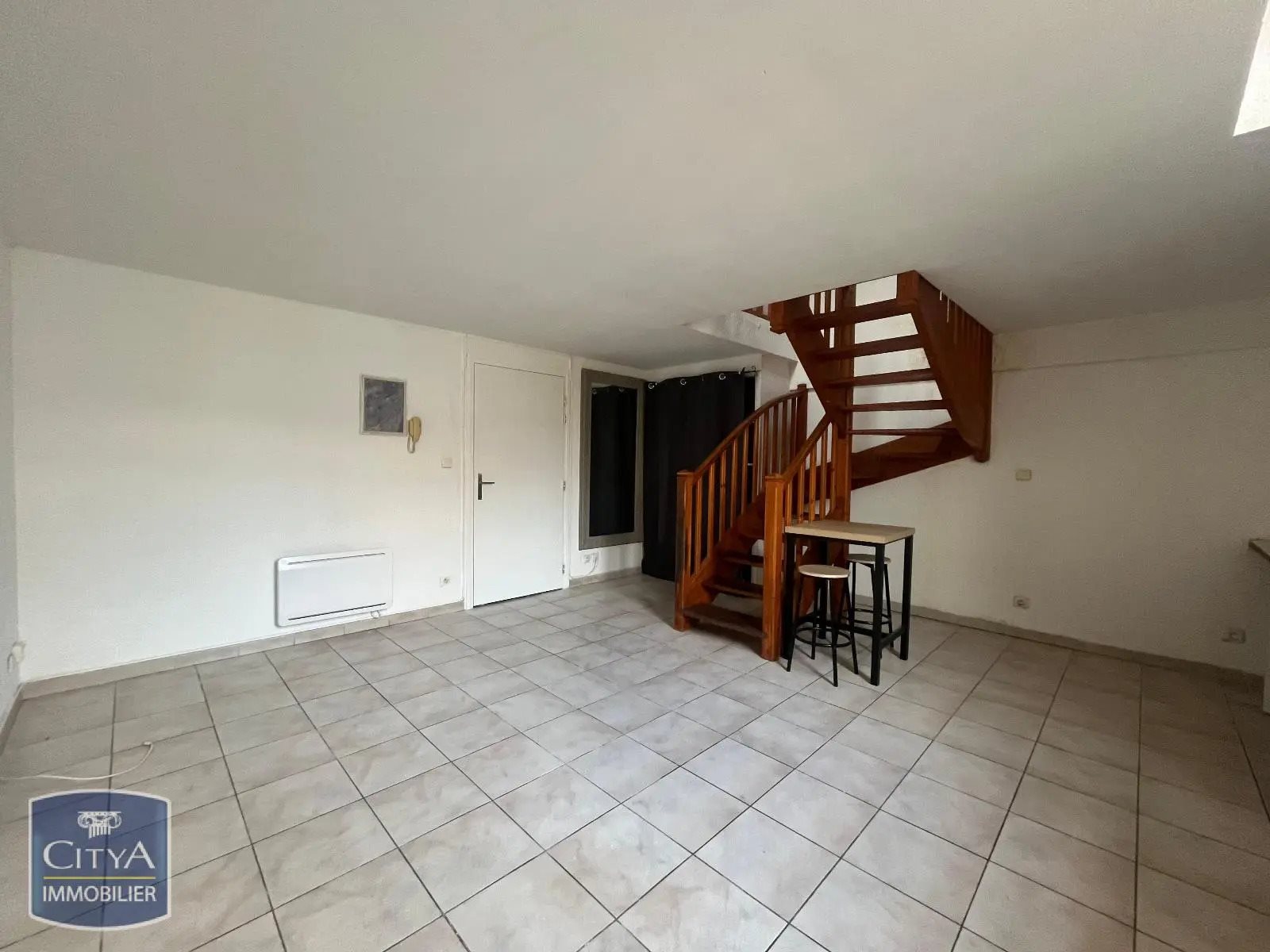 Appartement à louer, 53m², Nîmes
