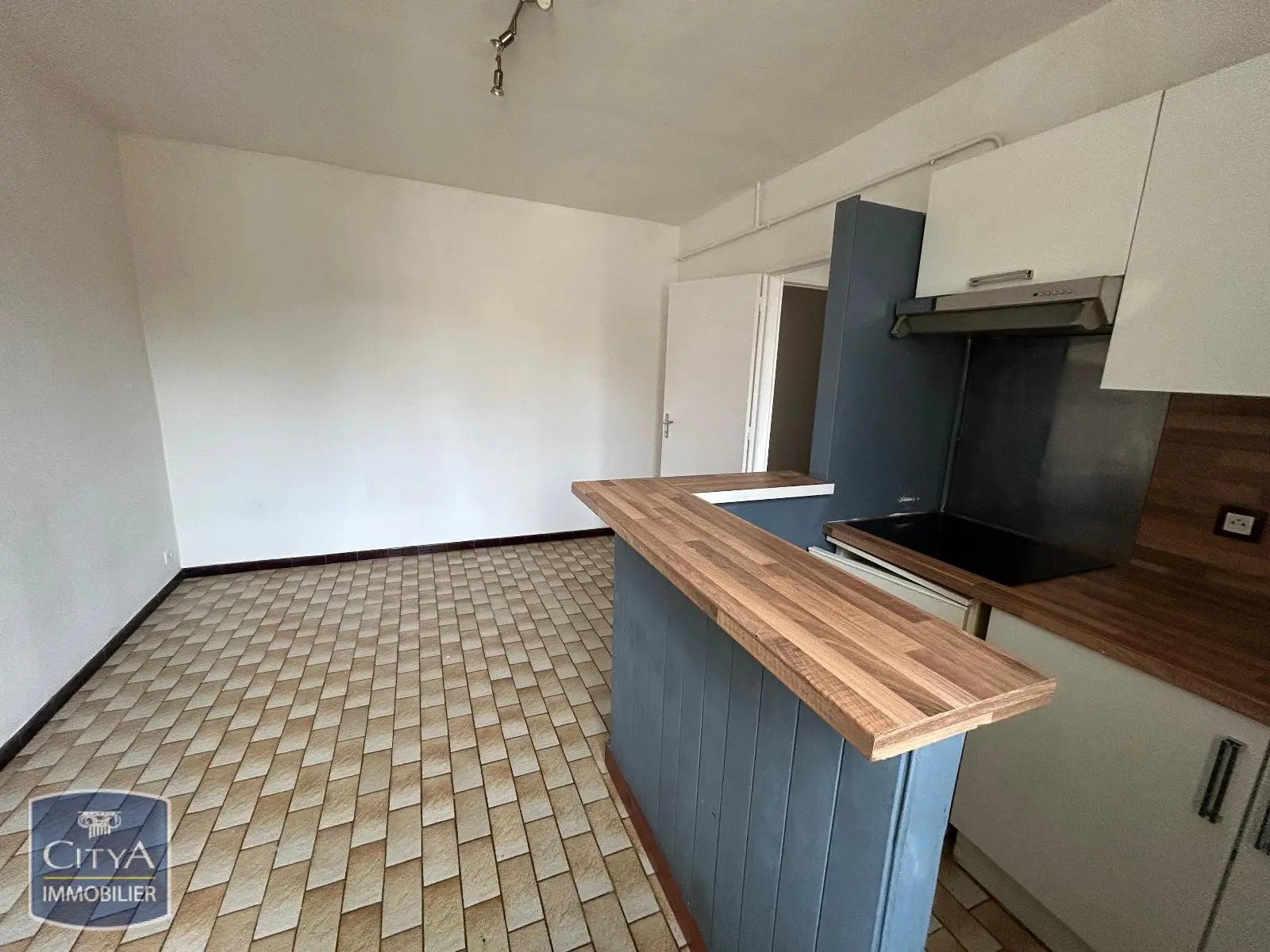 Appartement à louer, 23m², Arpajon