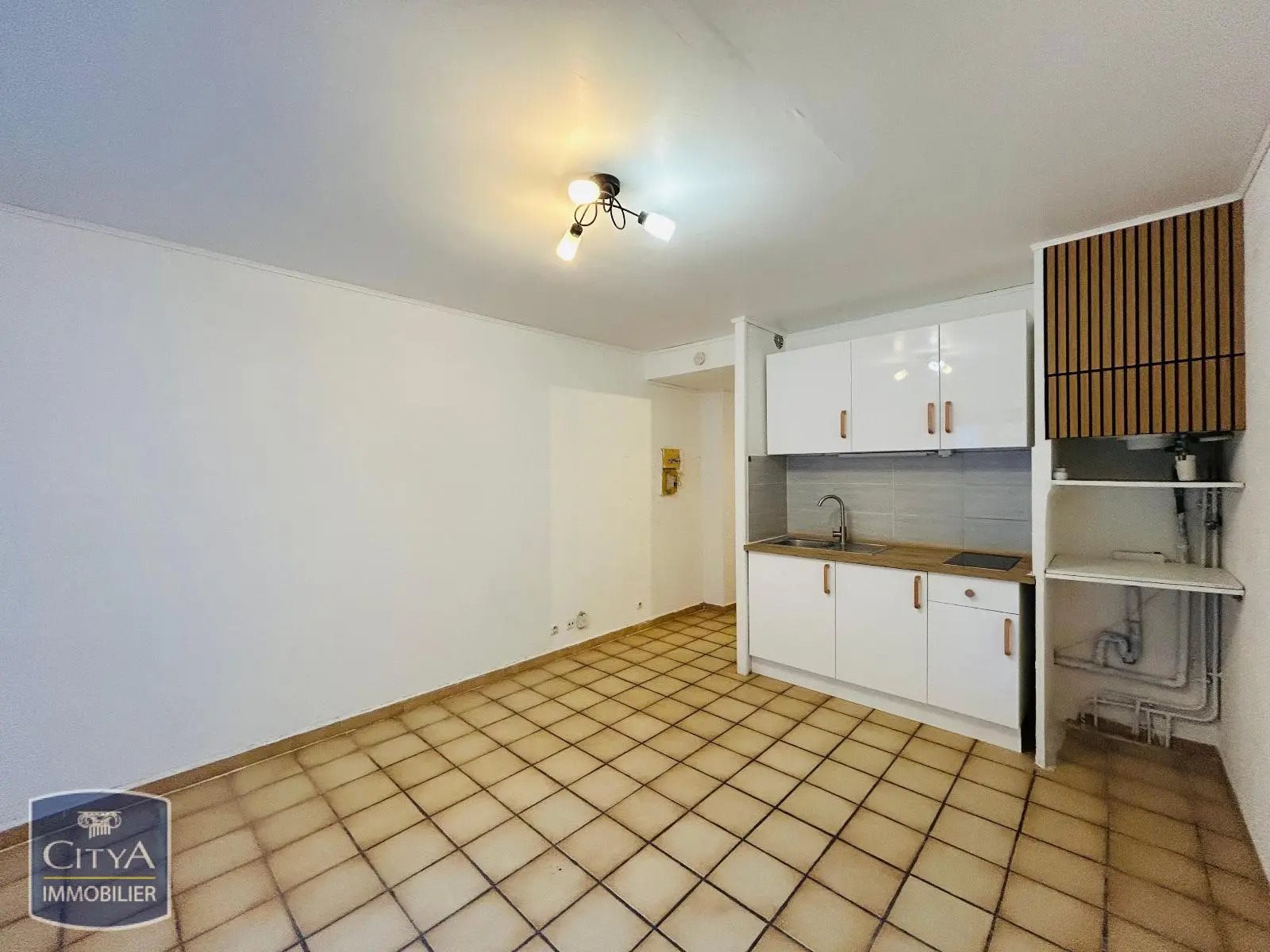 Appartement à louer, 20m², Fos-sur-Mer