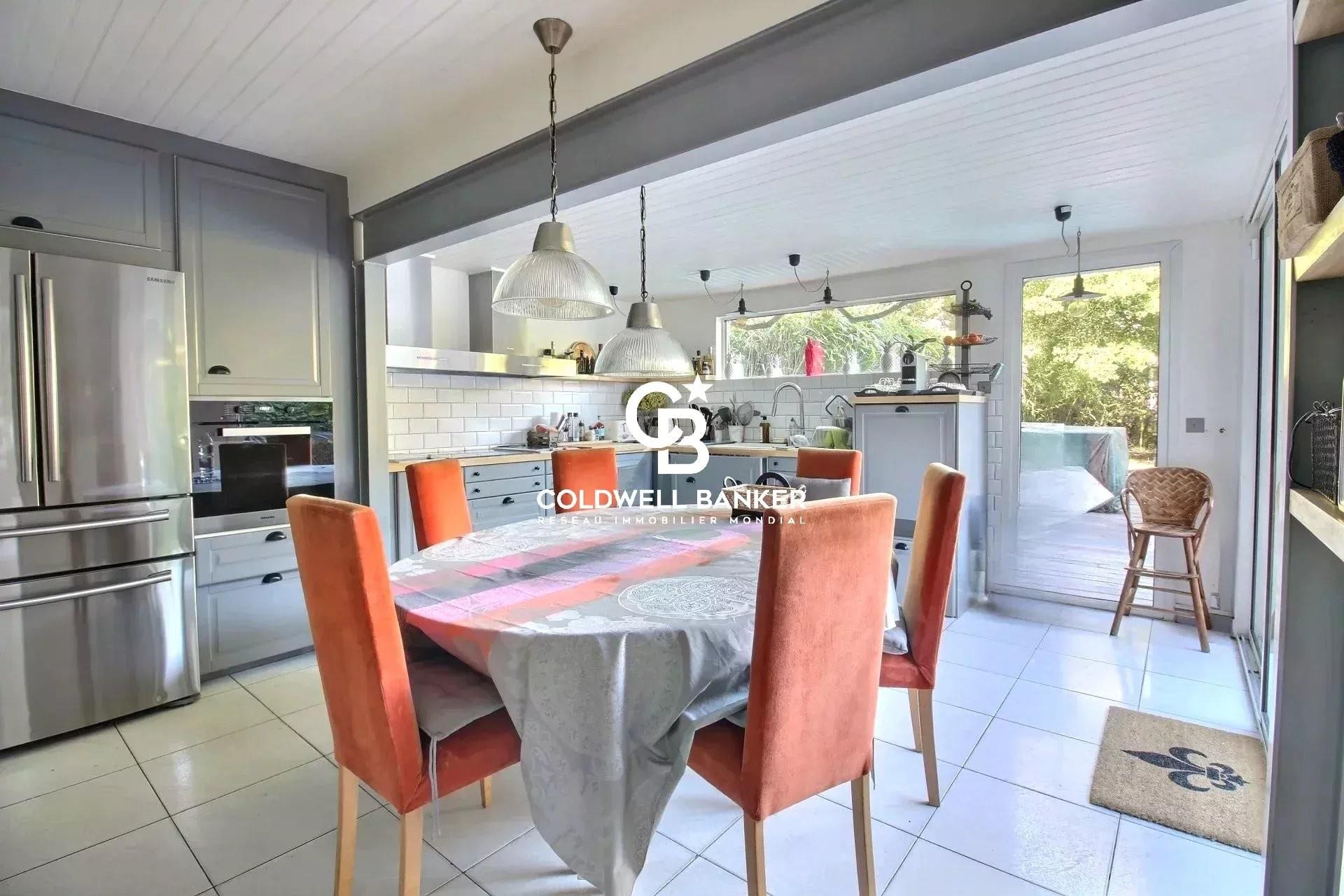 Maison à vendre, 244m², Bordeaux