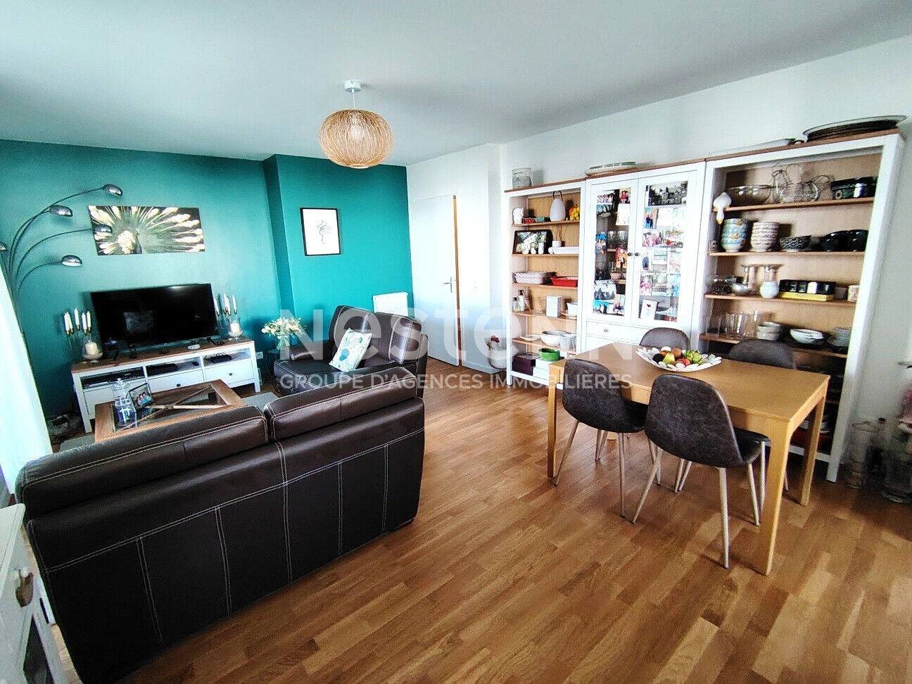 Appartement à vendre, 93m², Montigny-le-Bretonneux