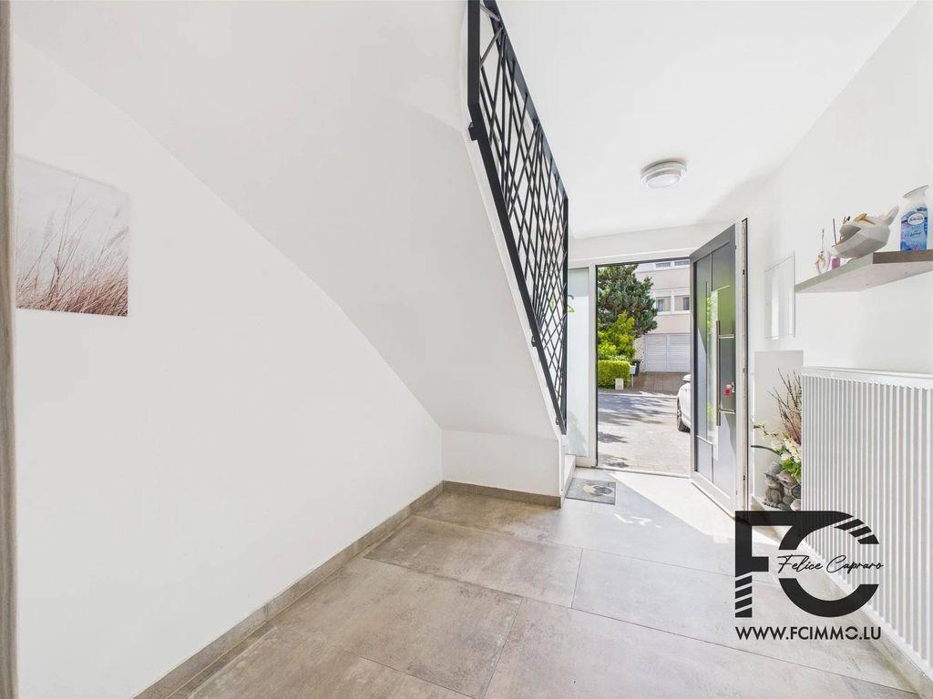 7 room luxury House for sale in Differdange, Canton d'Esch-sur-Alzette