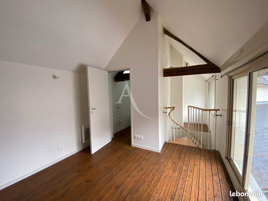 Appartement à louer, 28m², Baugé