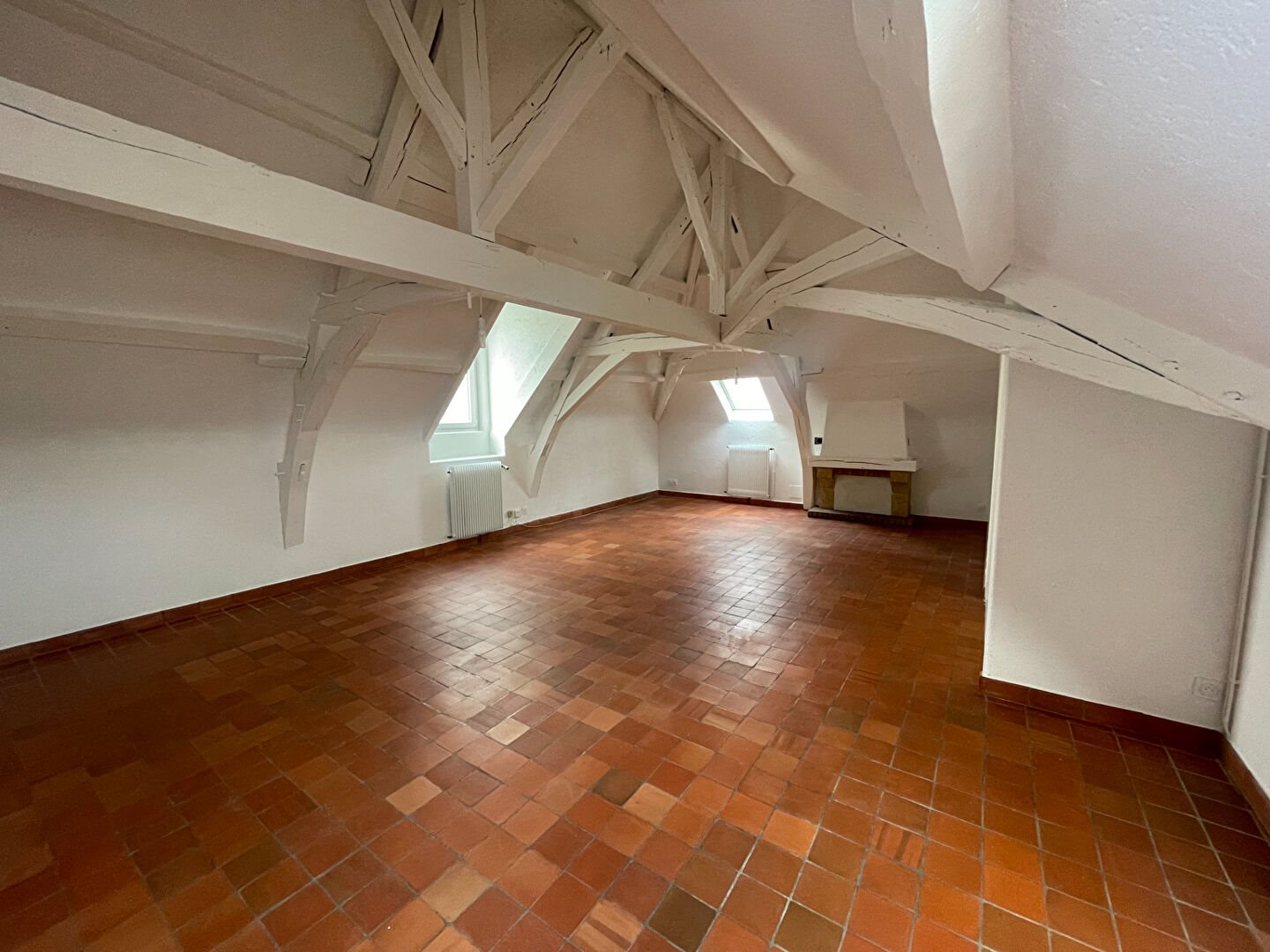 Appartement à louer, 72m², Feneu