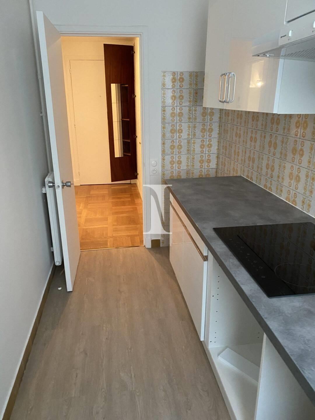 Appartement à louer, 45m², Paris 15ème