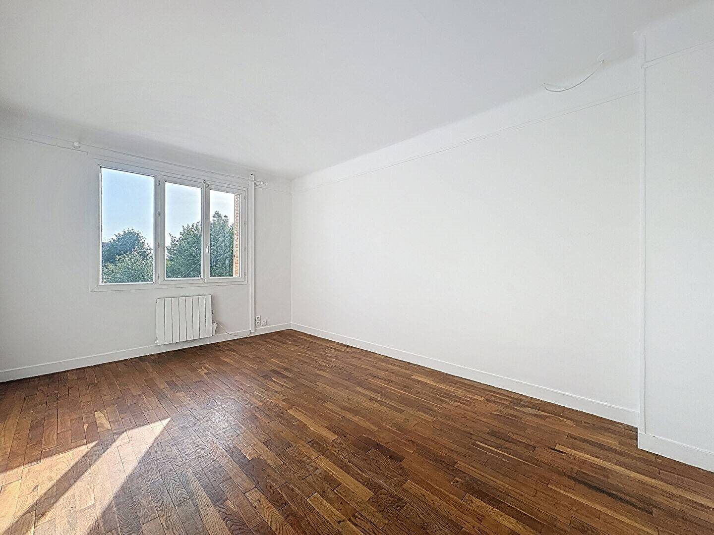 Appartement à louer, 49m², Rosny-sous-Bois
