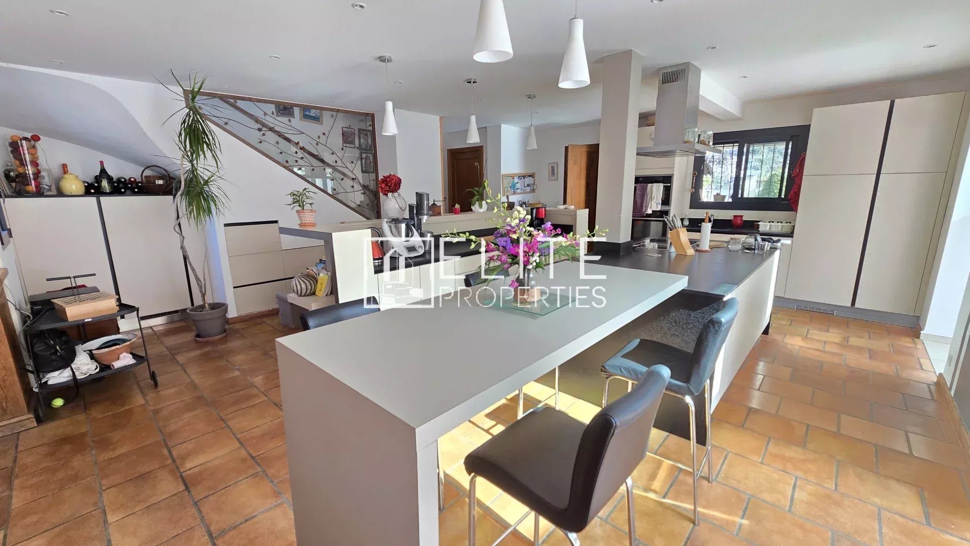 Appartement à vendre, 200m², Mouans-Sartoux