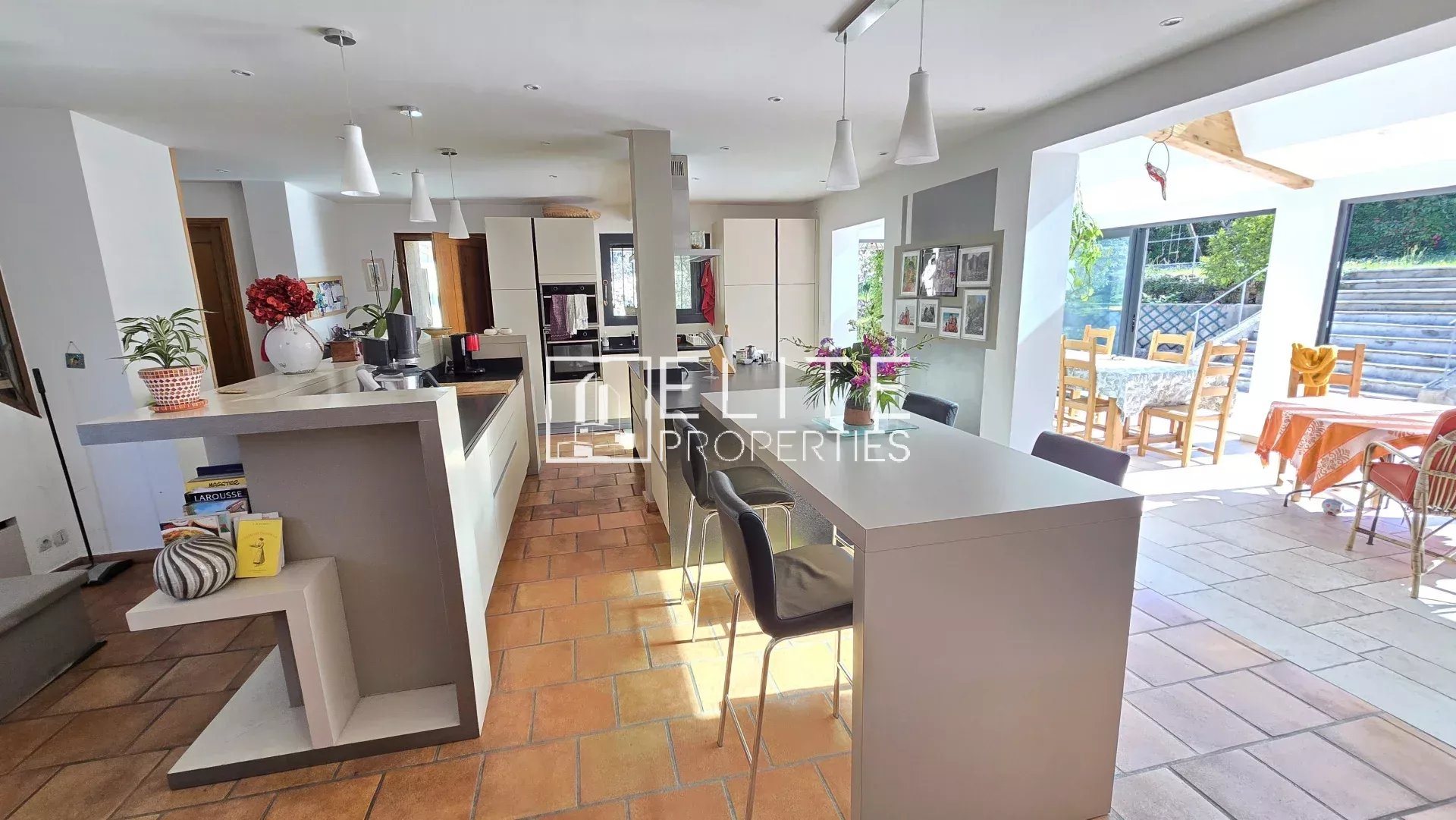 Appartement à vendre, 200m², Mouans-Sartoux